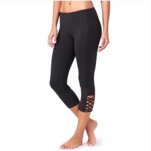 ATHLETA Black Cross Hatch Ankle Cropped Leggings Size XS